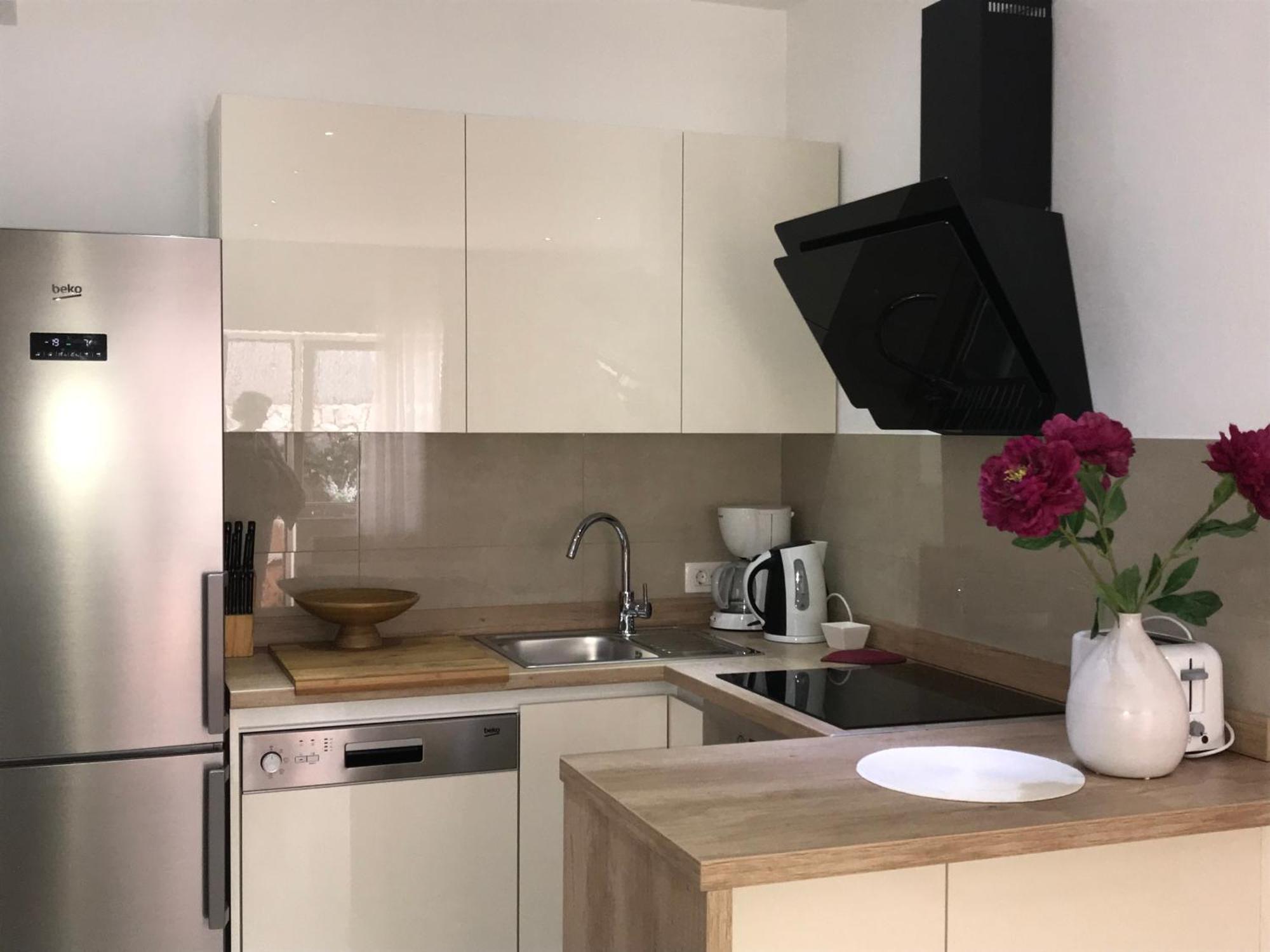Apartments Jani Хвар Экстерьер фото