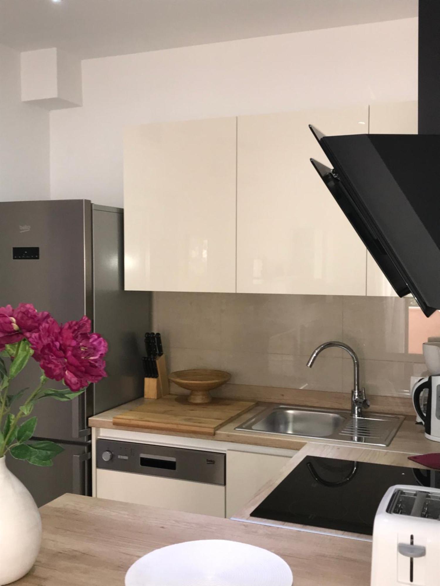 Apartments Jani Хвар Экстерьер фото