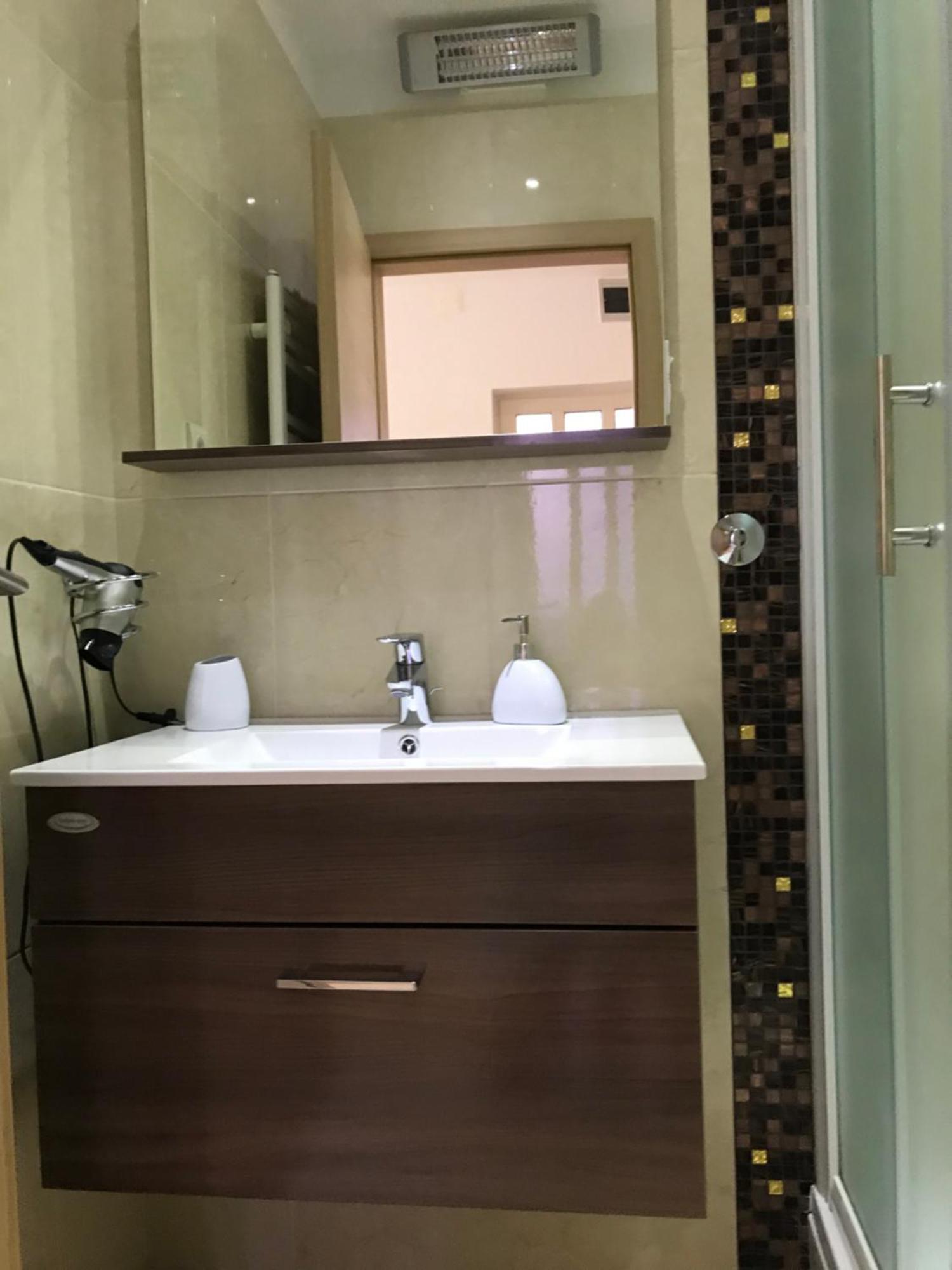 Apartments Jani Хвар Экстерьер фото