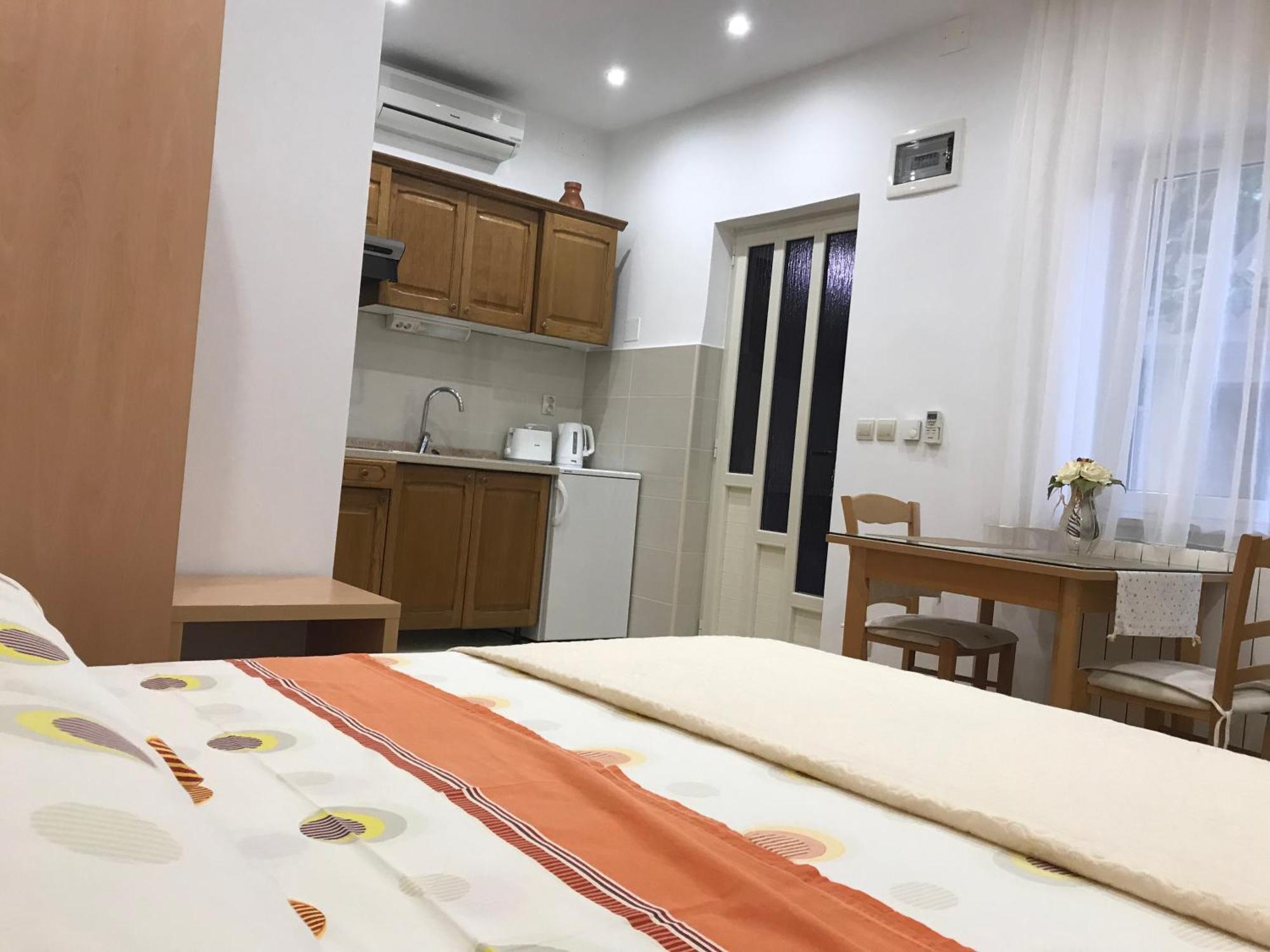 Apartments Jani Хвар Экстерьер фото